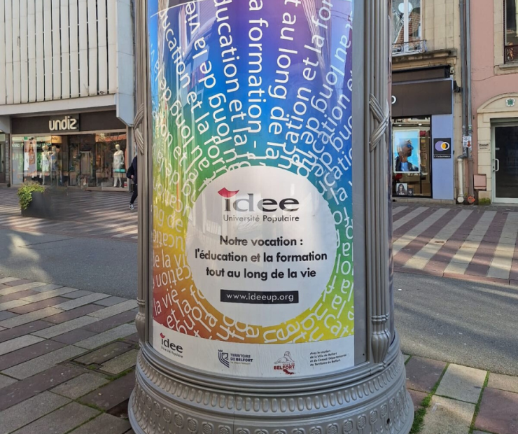 Campagne publicitaire sur le mobilier urbain